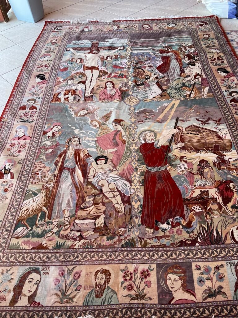 Tapisserie à décor religieux
